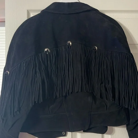Black Suede Leather with fringe and conchos - Picture 9 of 11